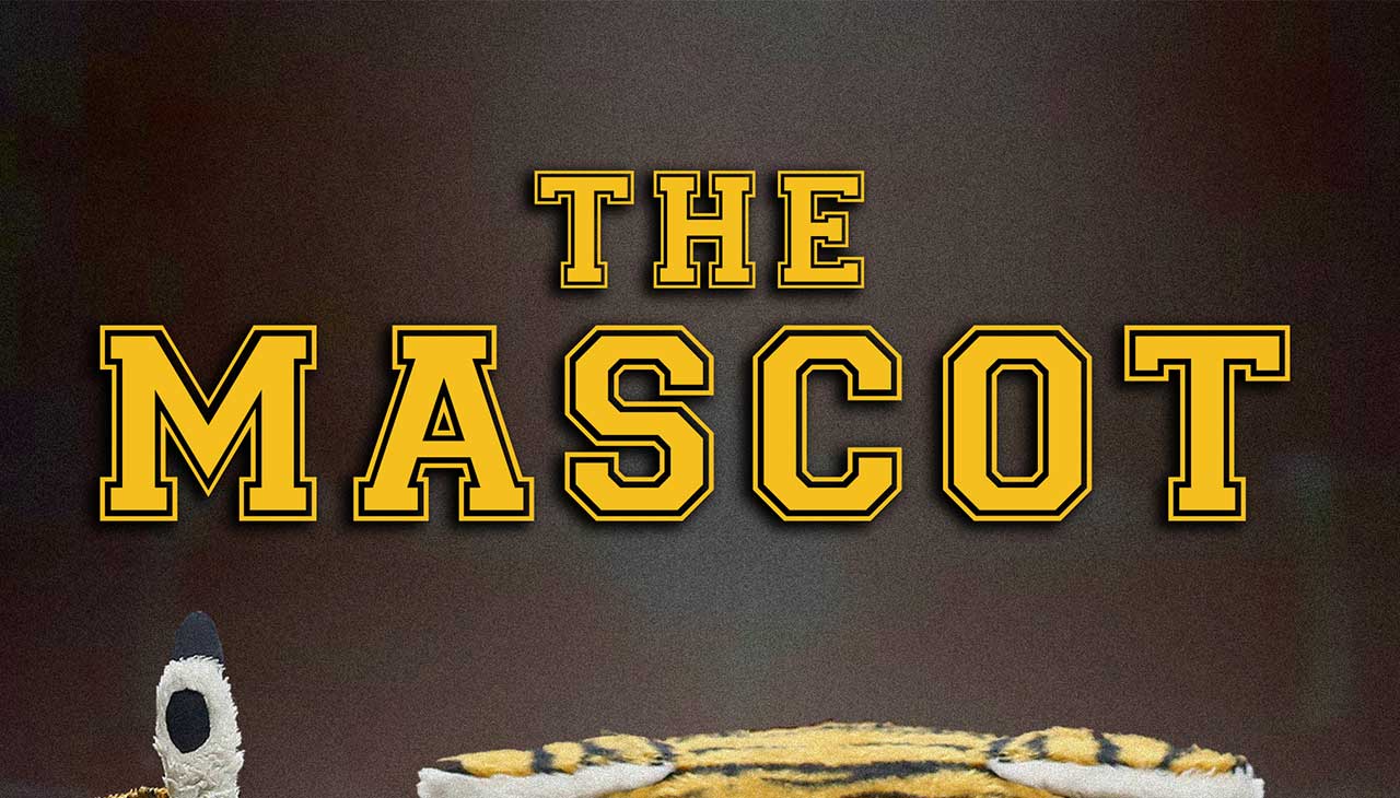 Review Film: Dunia di Balik Kostum Maskot